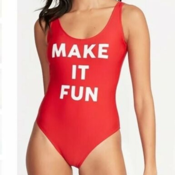 Old Navy Other - Old Navy Graphic Scoop-Back Swimsuit for Women New